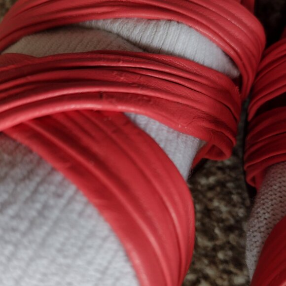 Italian Shoemakers Women's Coral Solid Wedge With Criss Cross Sandals - Picture 2 of 3